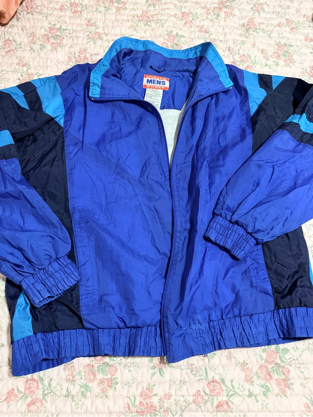 Athletic Works Blue and Navy Men's Windbreaker Jacket